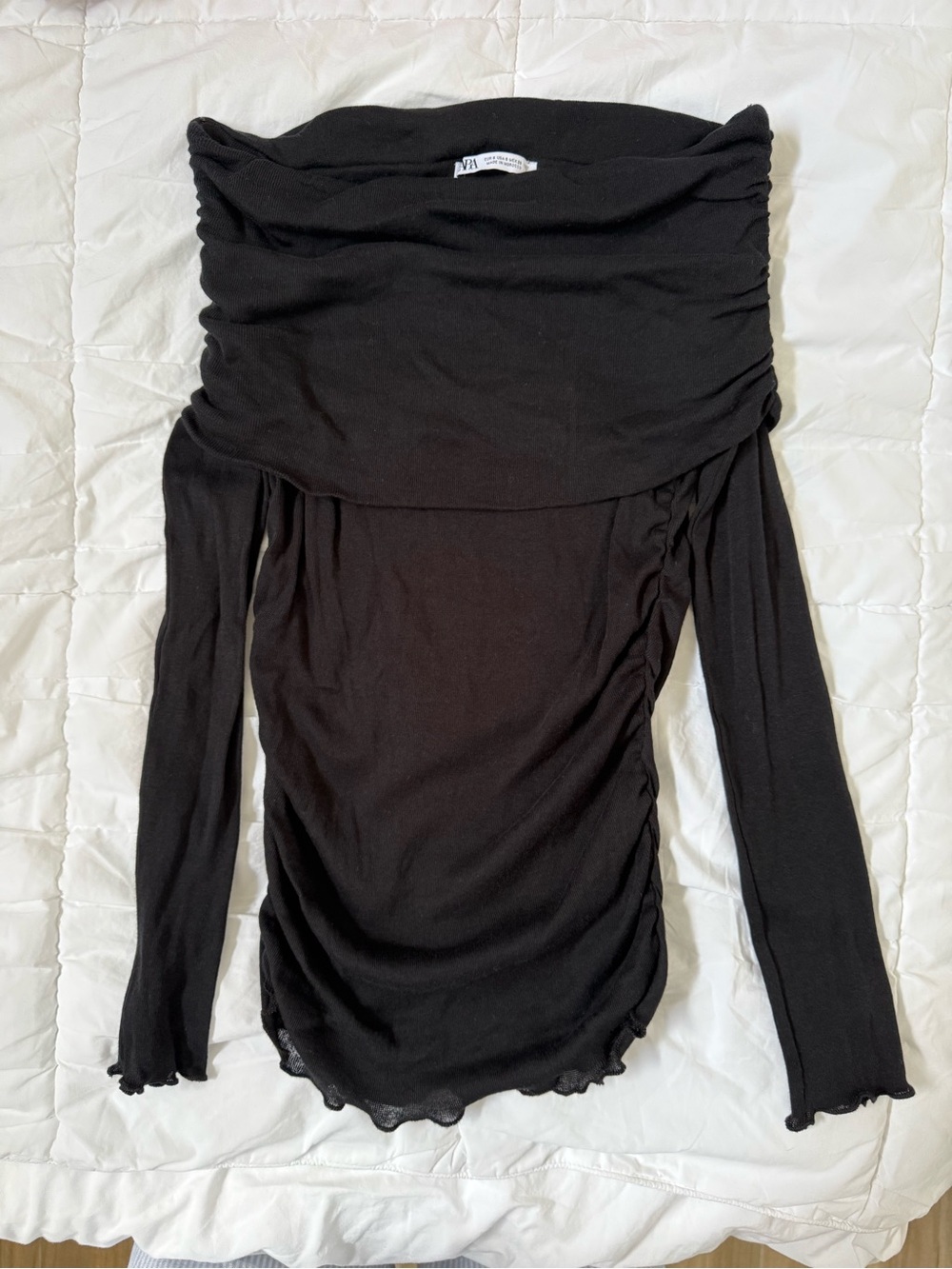 Zara off shoulder shirt